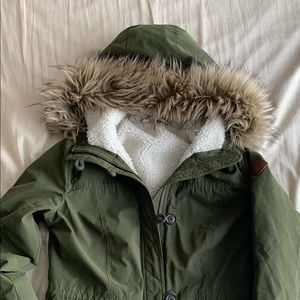 Hollister Parka